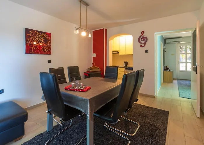 Mladenka Apartment
